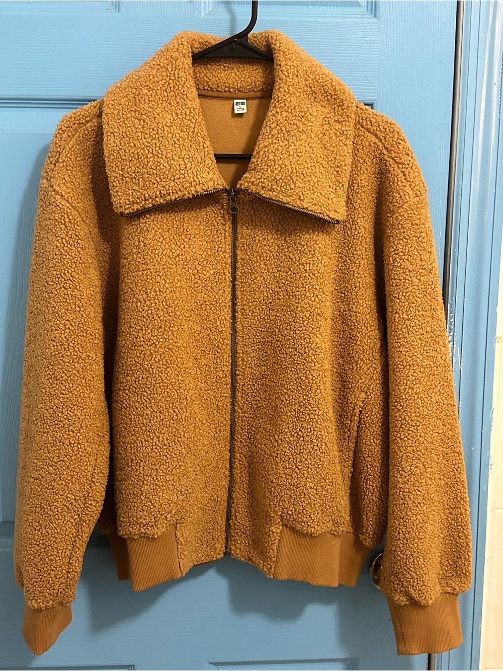 Uniqlo Teddy Jacket in Camel Brown